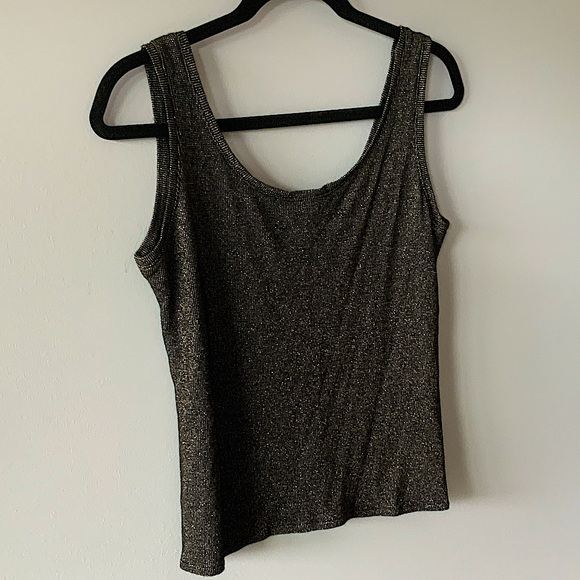 Black + Gold Sleeveless Top - Picture 8 of 10